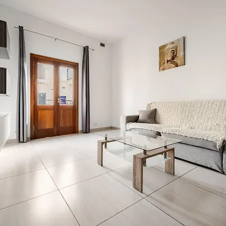 Gzr F31 Private Double Ensuite W Balcony In Malta Séjour chez l'habitant *